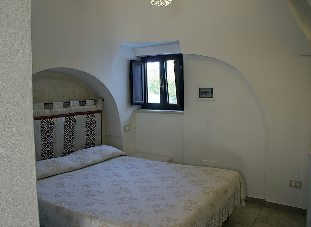 צ'יסטרנינו Agriturismo Grotta Di Figazzano חדר תמונה