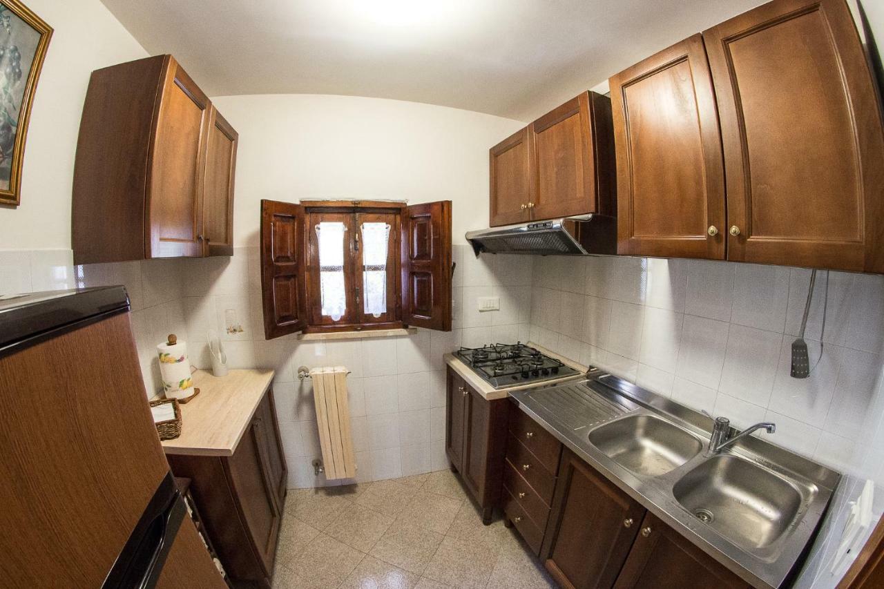 צ'יסטרנינו Agriturismo Grotta Di Figazzano מראה חיצוני תמונה